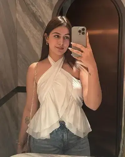 Call Girl Ichhawar